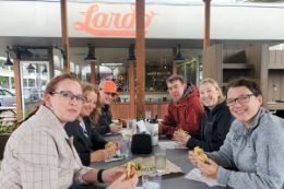 fun things to do in Portland Oregon, guided food tour