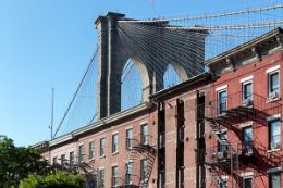 Brooklyn Bridge view on New York City Food Tour