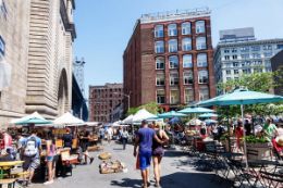 Brooklyn Heights street market on New York City Food Tour